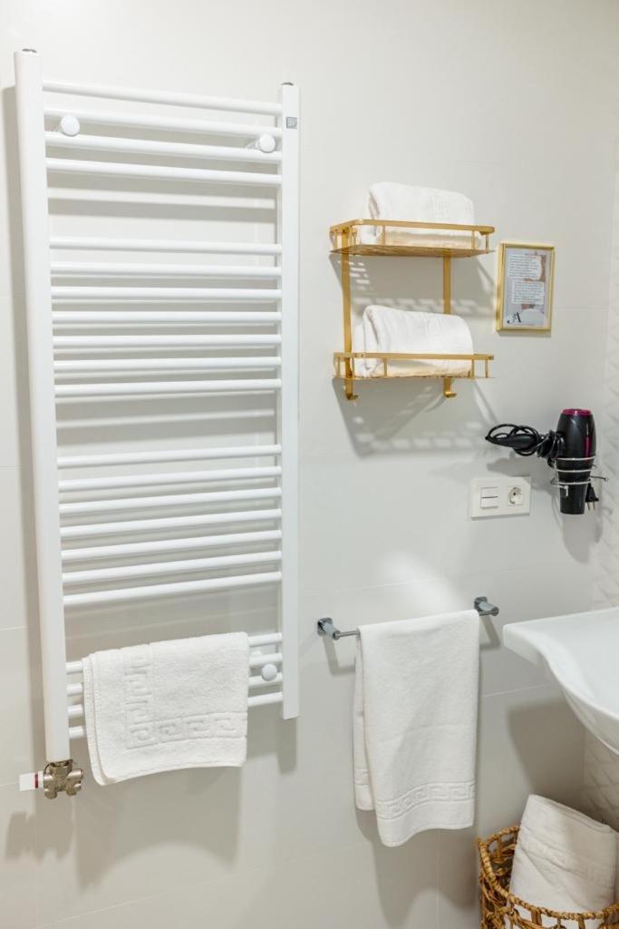 Aniana Alojamiento Boutique Logrono Ngoại thất bức ảnh